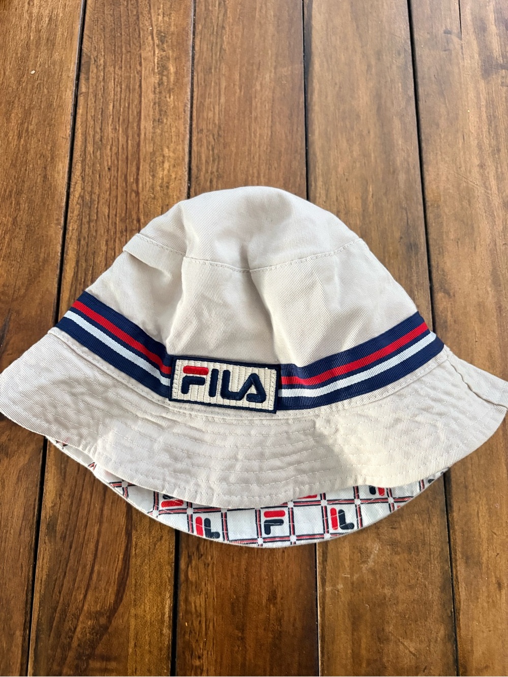 Vintage FILA reversible bucket hat
